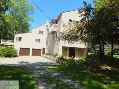 10400 S Williams Rd, Dewitt, MI 48820 photo 1