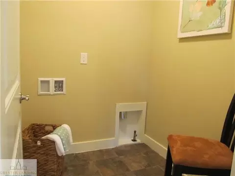 6765 Thunder Ln, Lansing, MI 48906 photo 5