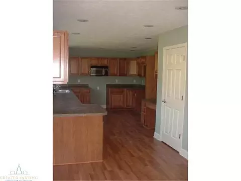 6765 Thunder Ln, Lansing, MI 48906 photo 3