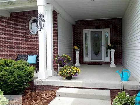 11745 Durham Way, Dewitt, MI 48820 photo 2