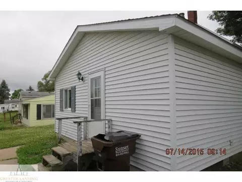 515 S Ithaca St, Ithaca, MI 48847 photo 2