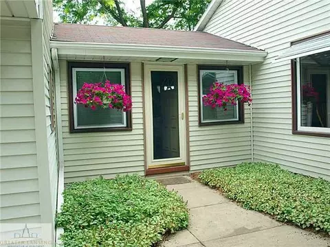 1248 W Pratt Rd, Dewitt, MI 48820 photo 2