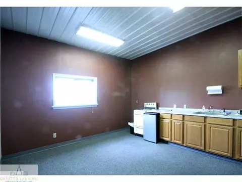 2609 Edgar Rd, Mason, MI 48854 photo 3