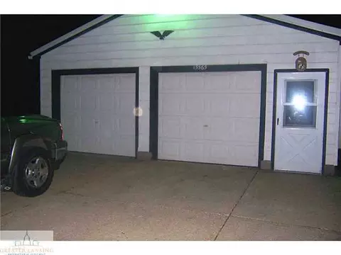 15565 Gary Ln, Bath, MI 48808 photo 6