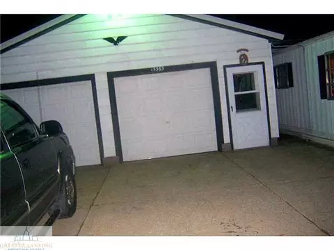 15565 Gary Ln, Bath, MI 48808 photo 5