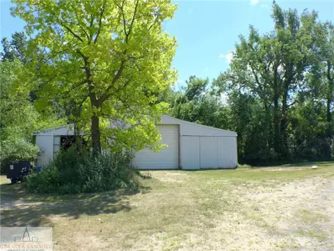 8651 Beardslee Rd, Perry, MI 48872 photo 3