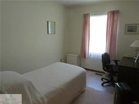 2300 Pine Tree Rd, Holt, MI 48842 photo 17