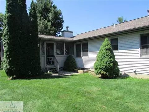 2300 Pine Tree Rd, Holt, MI 48842 photo 2