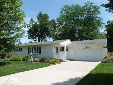 12669 Holly Ln, Dewitt, MI 48820 photo 1