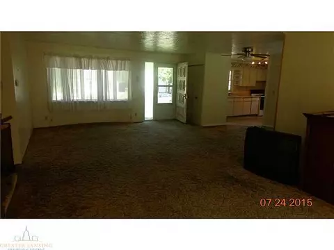 3410 Creston Ave, Lansing, MI 48906 photo 4