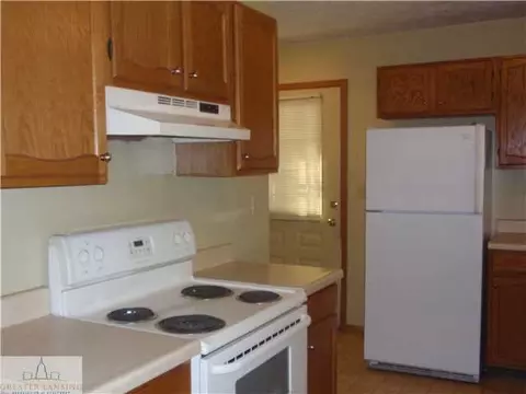 607 N Madiso, Perry, MI 48872 photo 12