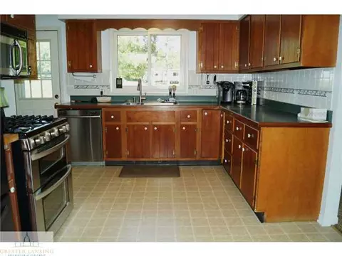 1665 Barry Rd, Williamston, MI 48895 photo 6