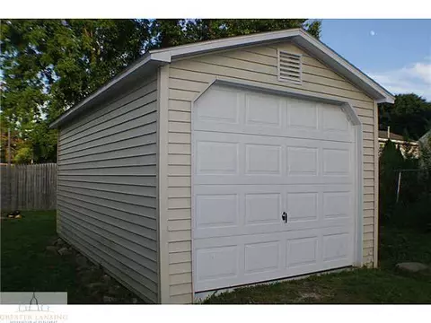 310 N Hickory, Dewitt, MI 48820 photo 22
