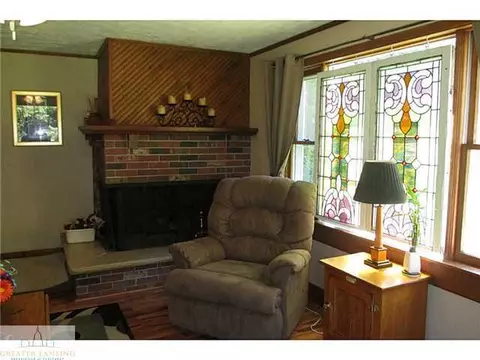 2363 Gresham, Charlotte, MI 48813 photo 3