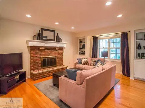 2131 Long Leaf Trl, Okemos, MI 48864 photo 10