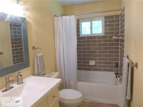 2429 Byrnes Rd, Lansing, MI 48906 photo 16