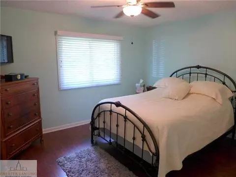2429 Byrnes Rd, Lansing, MI 48906 photo 13