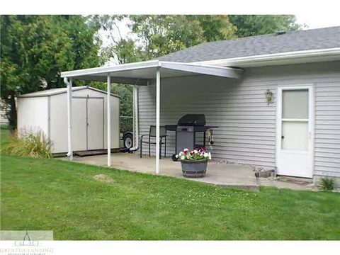 11370 E River Dr, Dewitt, MI 48820 photo 23
