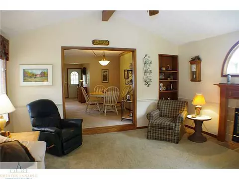 11370 E River Dr, Dewitt, MI 48820 photo 10