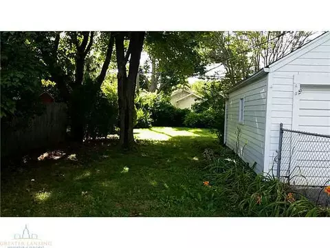 2208 Alpha St, Lansing, MI 48910 photo 23