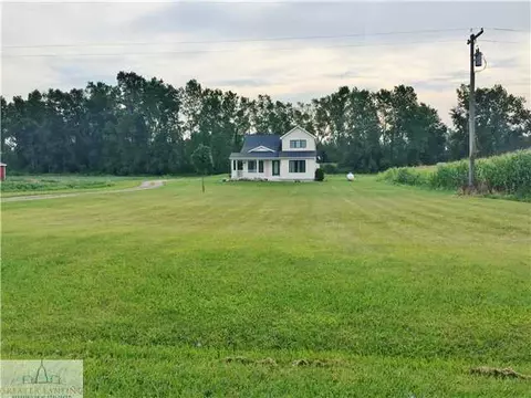 6308 S Lovejoy Rd, Perry, MI 48872 photo 2