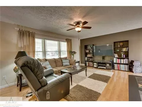 7307 Sunset Dr, Lansing, MI 48917 photo 5