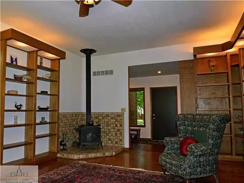 2402 Hulett Rd, Okemos, MI 48864 photo 4