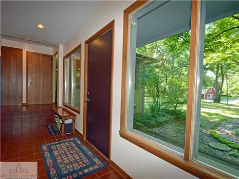 2402 Hulett Rd, Okemos, MI 48864 photo 2