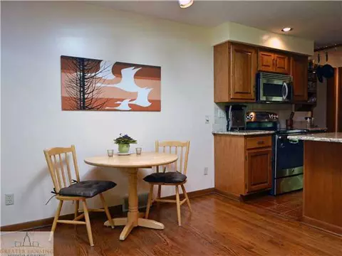 2402 Hulett Rd, Okemos, MI 48864 photo 7