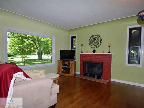2402 Hulett Rd, Okemos, MI 48864 photo 10