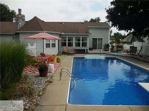 5911 Green Rd, Haslett, MI 48840 photo 20