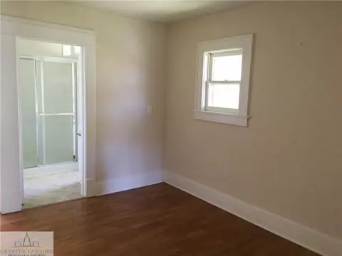 422 Adams, Lansing, MI 48906 photo 12