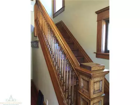 422 Adams, Lansing, MI 48906 photo 13