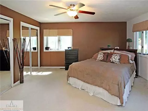 2022 Haslett Rd, Haslett, MI 48840 photo 13
