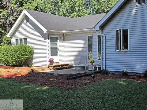 2022 Haslett Rd, Haslett, MI 48840 photo 2
