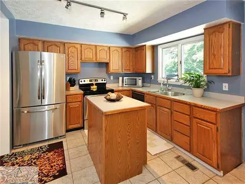 2022 Haslett Rd, Haslett, MI 48840 photo 10