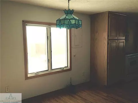 1654 E Jason St, Saint Johns, MI 48879 photo 8