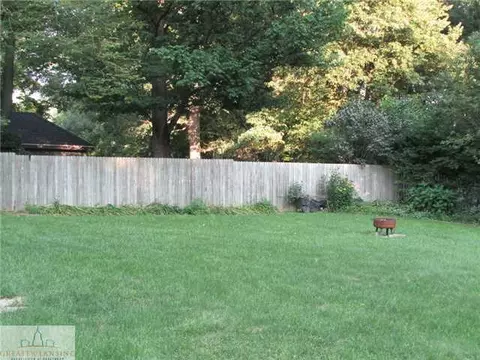1003 Elmwood, Dewitt, MI 48820 photo 5