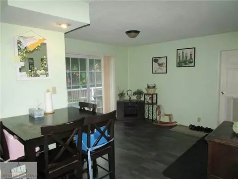 1003 Elmwood, Dewitt, MI 48820 photo 12