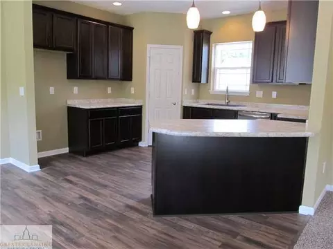 8754 Adkris Dr, Dimondale, MI 48821 photo 2