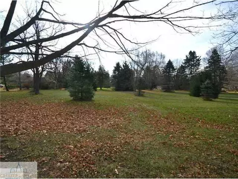 90 Sherwood, Williamston, MI 48895 photo 1