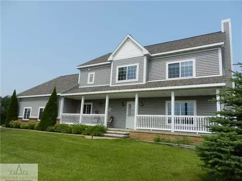 6294 Red Fox Ln, Perry, MI 48872 photo 1