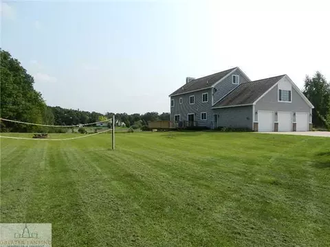 6294 Red Fox Ln, Perry, MI 48872 photo 25