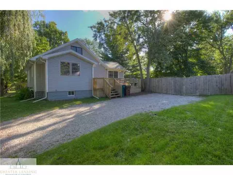 561 Kendon Dr, Lansing, MI 48910 photo 12
