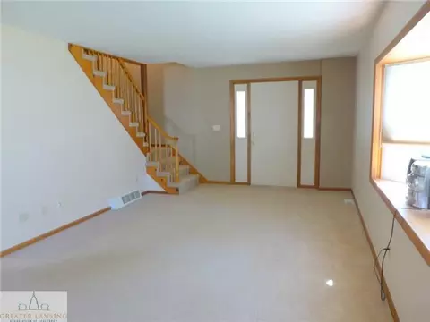 1712 Eifert Rd, Holt, MI 48842 photo 5