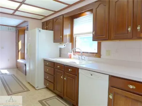 1712 Eifert Rd, Holt, MI 48842 photo 8