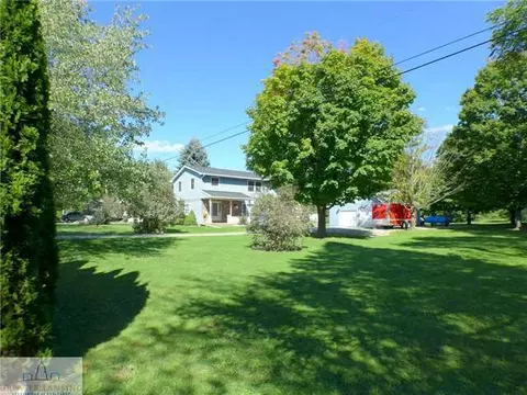 1712 Eifert Rd, Holt, MI 48842 photo 4
