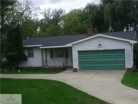 12500 Forest Hill Rd, Dewitt, MI 48820 photo 1