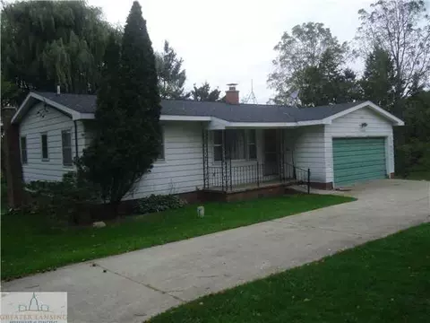 12500 Forest Hill Rd, Dewitt, MI 48820 photo 4