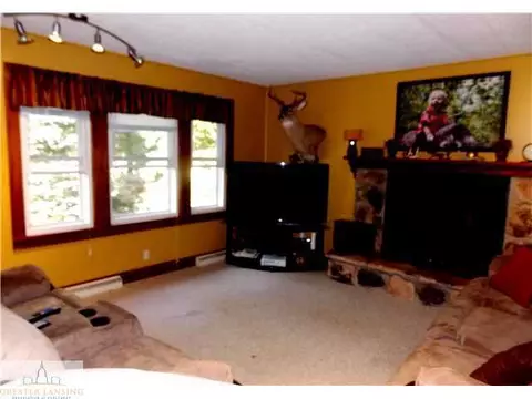 7521 W Howe Rd, Dewitt, MI 48820 photo 10
